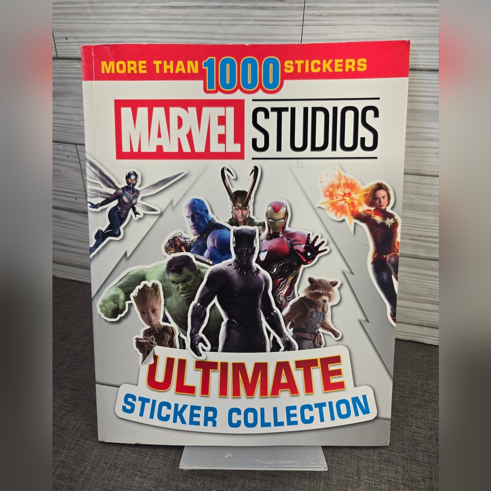 Marvel Studios Ultimate Sticker Collection Book (2019) DK Publishing